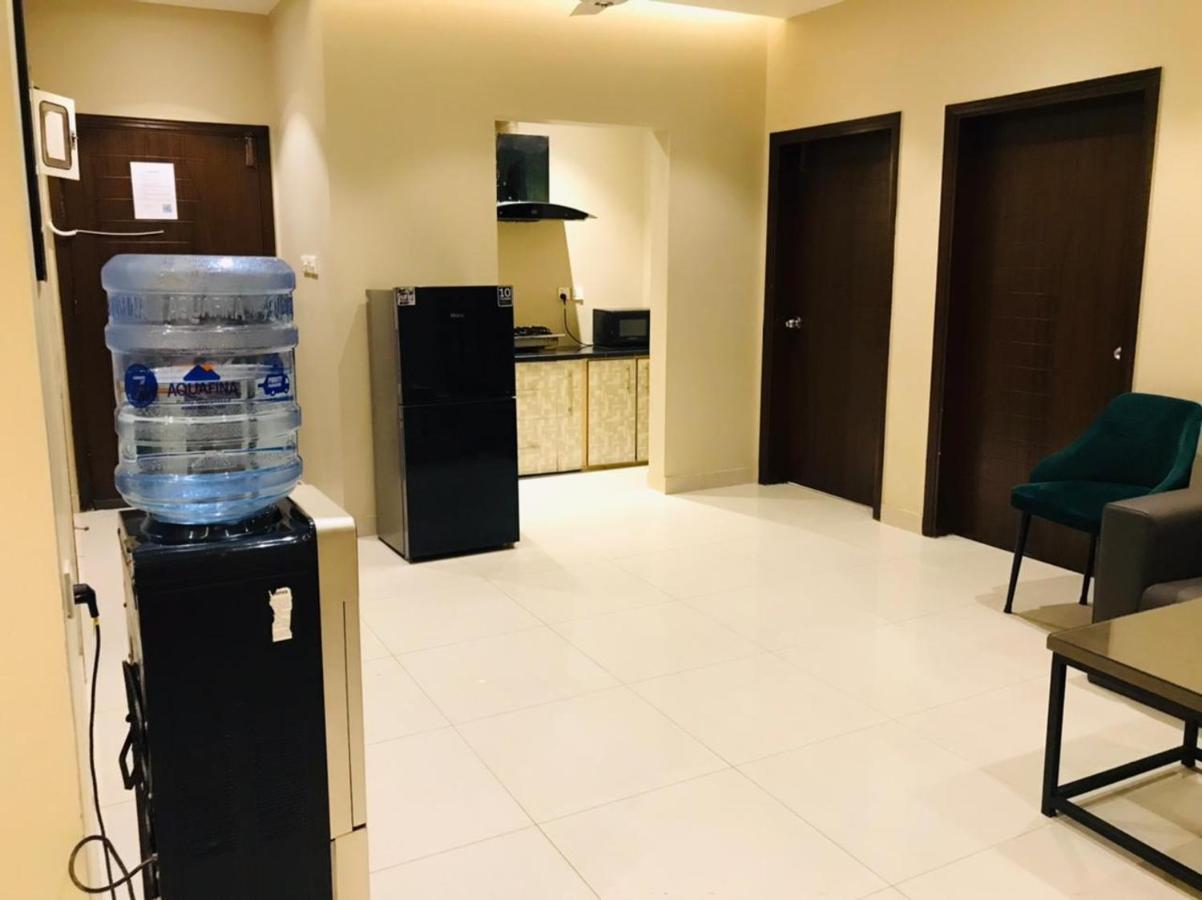Hamsun Shahrah-E-Faisal Hotel Karachi Exterior foto